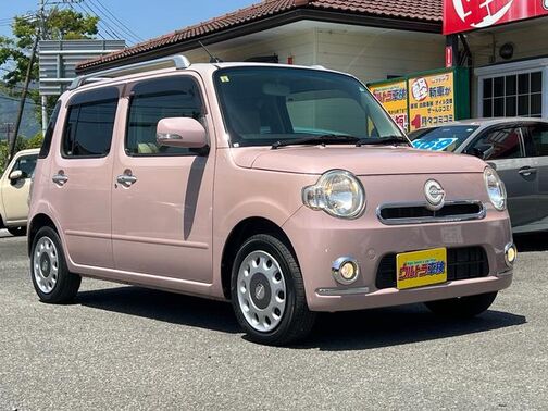 自社ローン実績１０００台以上！全国配車可能☆整備工場完備☆女性スタッフ対応☆全国故障対応